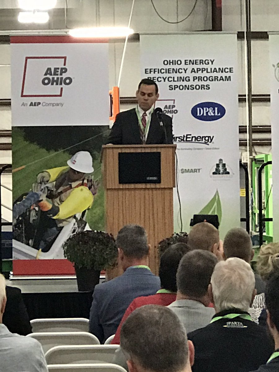 RecleimLLC's tweet image. Recleim Ohio ribbon cutting!