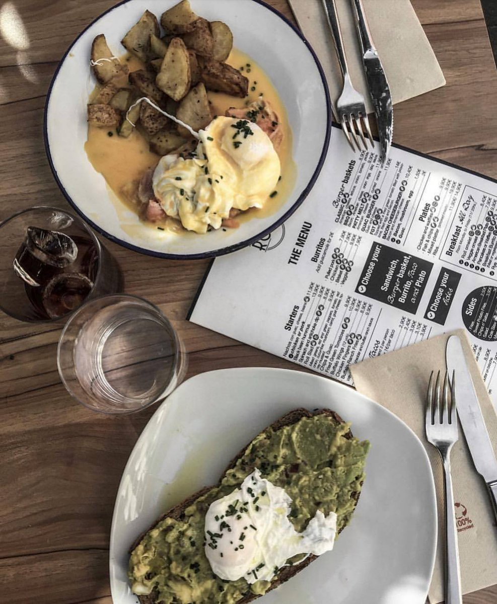 #NOSVISITAN 📸 <a href="/lisagermaneau/">Lisa Germaneau</a> blogger 🇫🇷 se pasó por Roll Madrid y disfrutó de una selección de nuestros mejores platos 🍜 ¿Nos visitas? ☺️