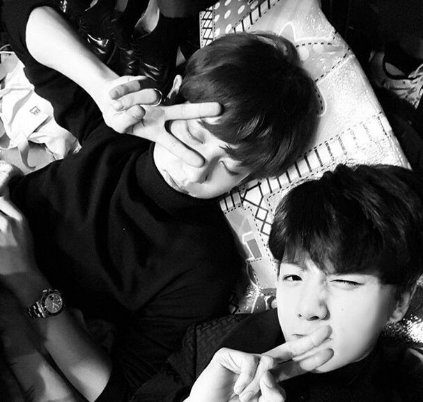 yourbillx's tweet photo. ม่ะใช่ชานยอลก้แพ้ปัยนะฮะ /-\ https://t.co/66GPKXFEwb