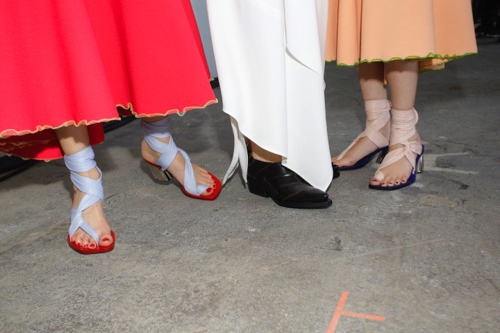 proenzaschouler's tweet photo. #PSFall17 shoes. Photo by @landonnordeman https://t.co/iz3zrODUEN