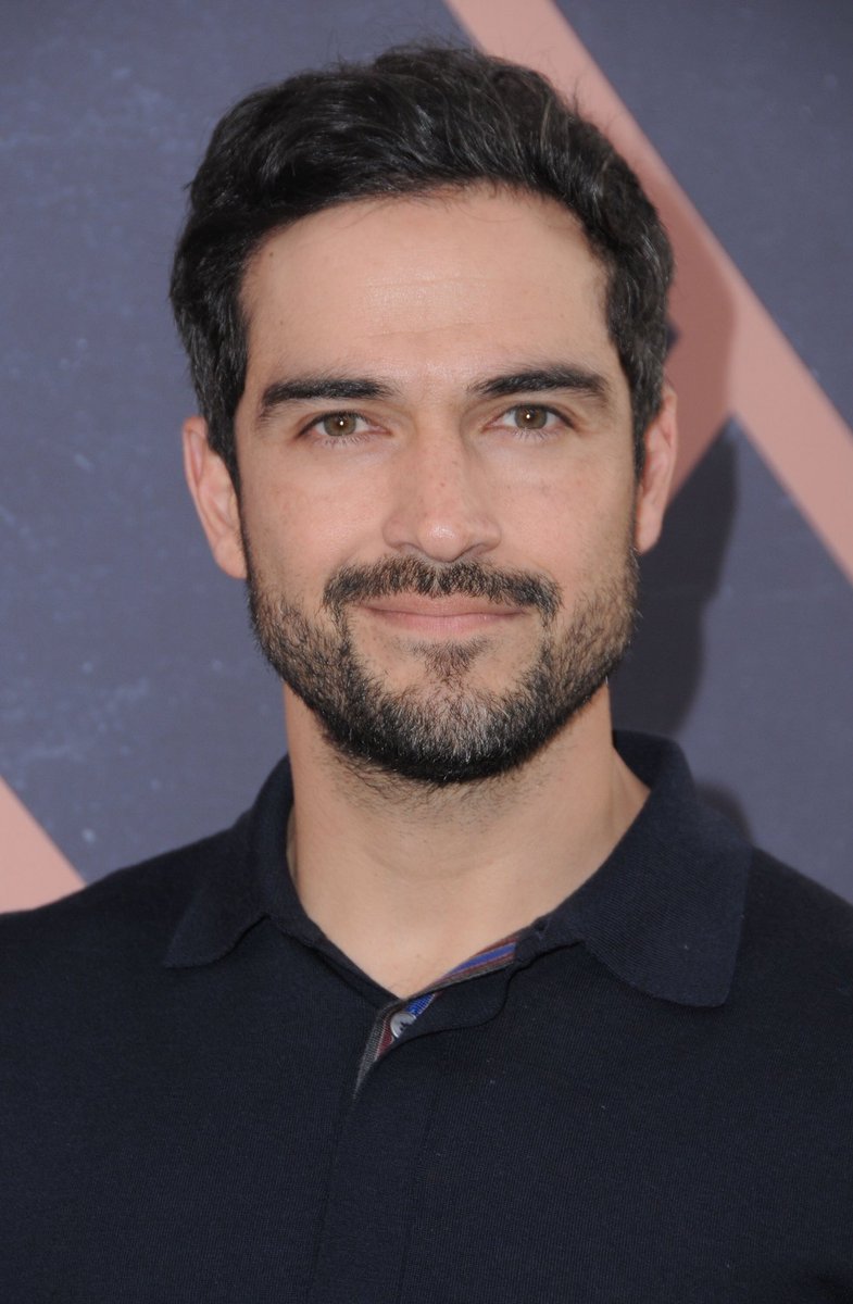 AHerreraBR's tweet photo. π·: Alfonso Herrera em LA na FOX Fall premiere party - #FoxFallParty https://t.co/2adXUNBulY