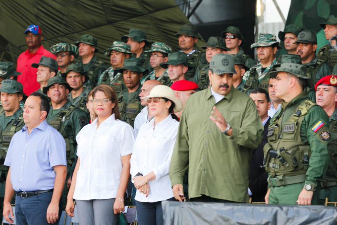 Ver imagen en Twitter Ver imagen en Twitter