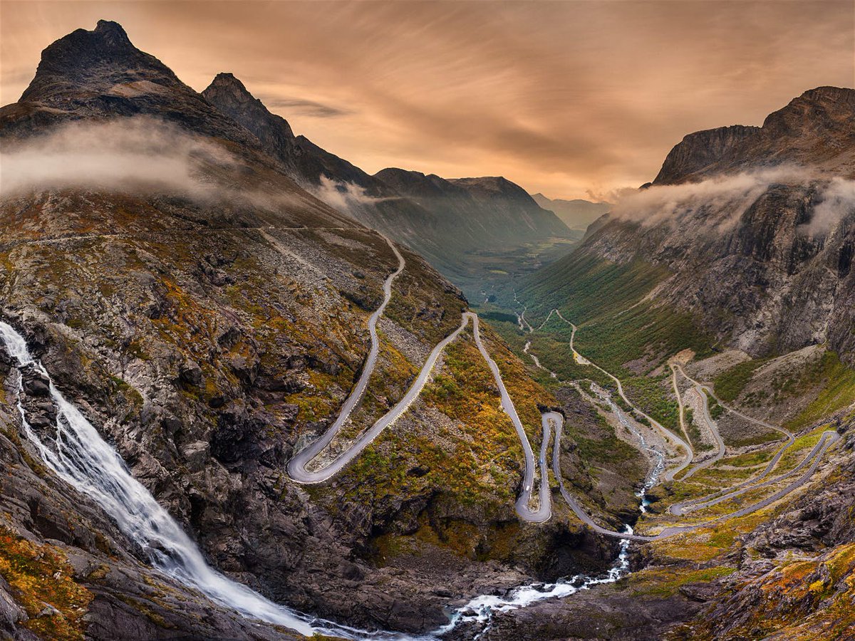 lonelyplanet's tweet photo. Road-tripping #Norway’s west coast https://t.co/eZeyLleAlE #EpicDrives #travel https://t.co/1qxxSI1dGf