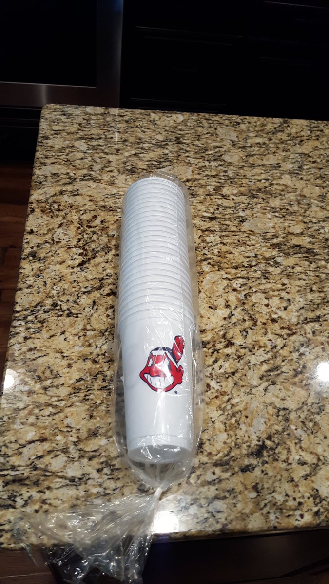 lj523's tweet photo. Yes! A whole sleeve of #ChiefWahoo cups!!! #NOblockC for me!!! https://t.co/YUinHcYjHu