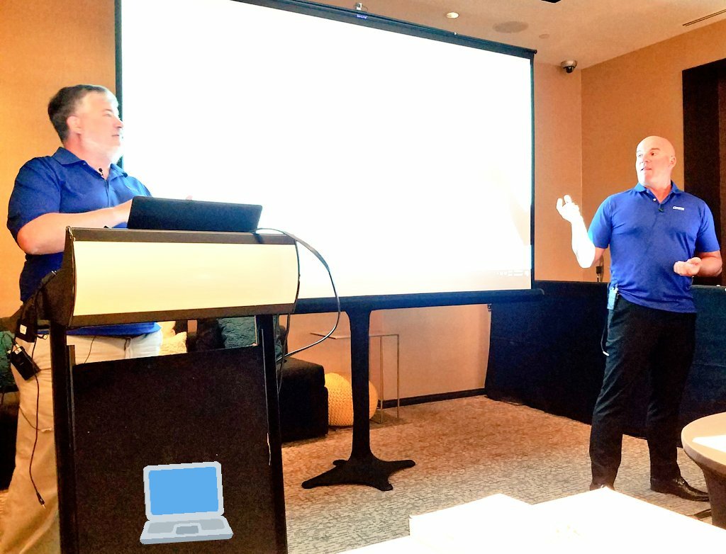 simon_puleo's tweet photo. #devday agile #devops @rquedas end the bottle neck @MicroFocus https://t.co/QkxF4eDoQ5
