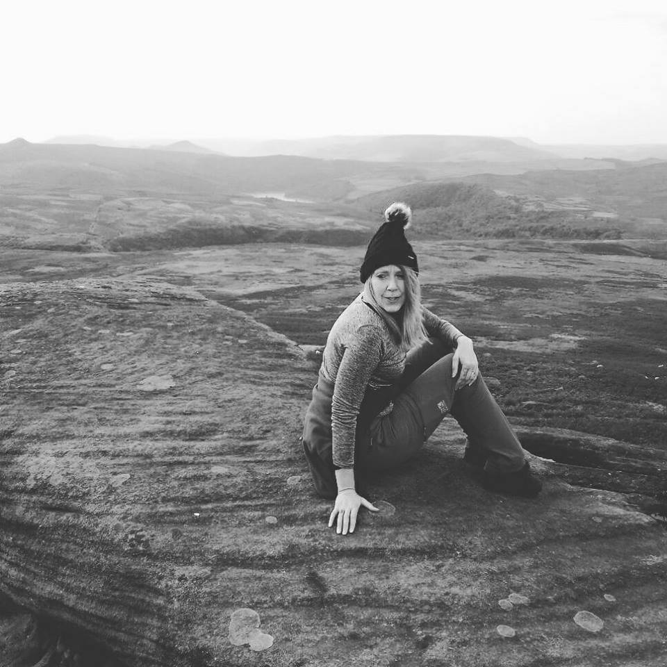queenyb831's tweet image. #weekend #walking upon #Stanage  #Edge #Derbyshire #beautiful #views #Derbyshirerocks #wellbeing #tranquillity  #sheffieldissuper