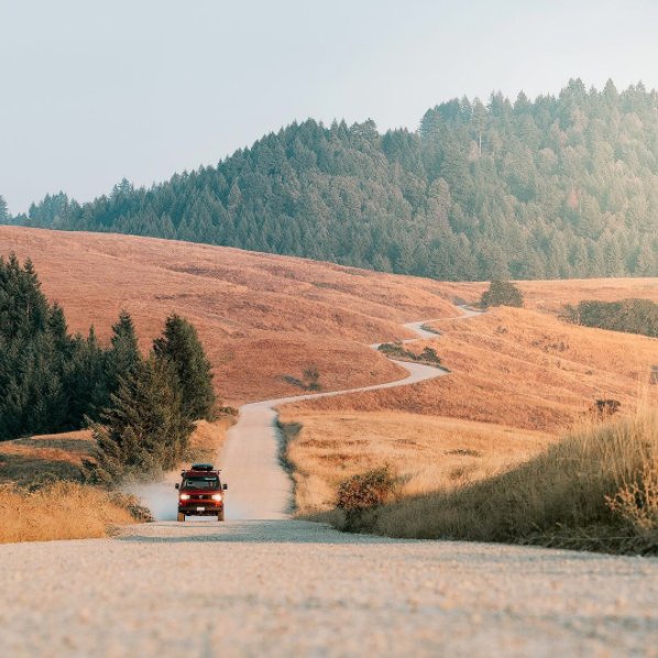 loneconeshop's tweet photo. “The open road helps you think about where you’ve been, and where you’re going.” 📸 By: @reneeroaming https://t.co/BW6n1qtozL