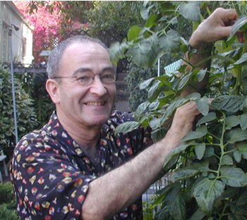 Actor #BarryDennen, famous for guiding #BarbraStreisand through her early days in NYC cabaret, has died at age 79. RIP.