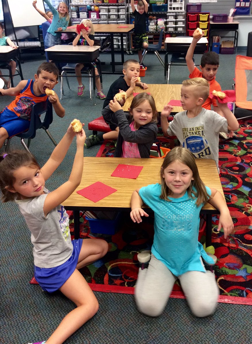 Tuesday calls for 🍩🍩🍩 !
#jbsrocks