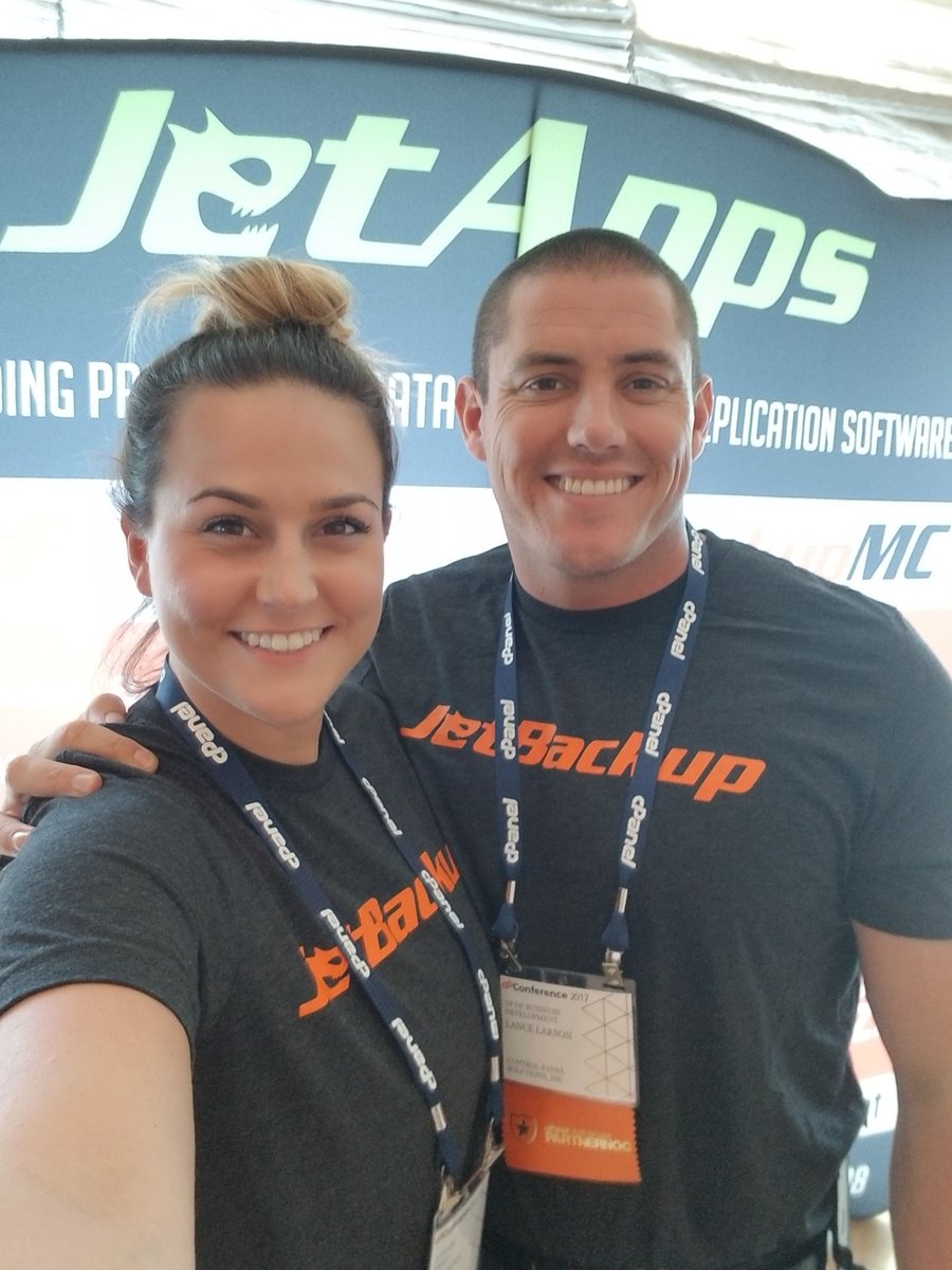 JetApps's tweet photo. Alex and Lance posting at the Booth 📸
#cpConf #jetbackup #jetapps https://t.co/uLAkhDC73v