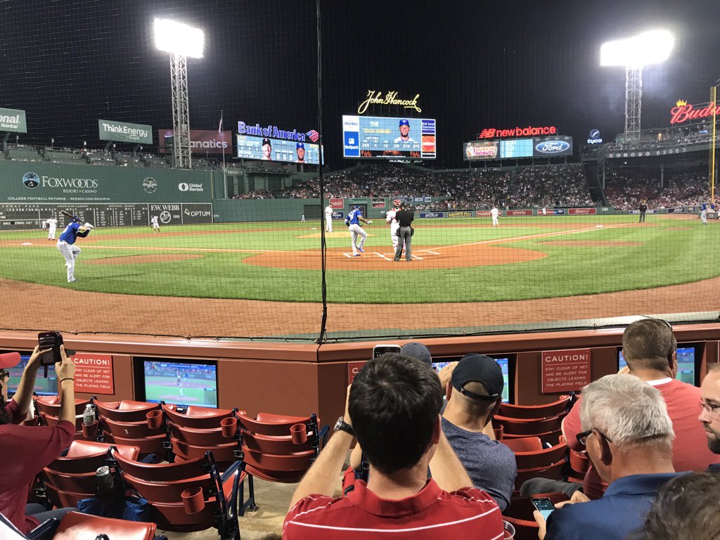 marknic's tweet image. Yeah, these seats will do nicely.