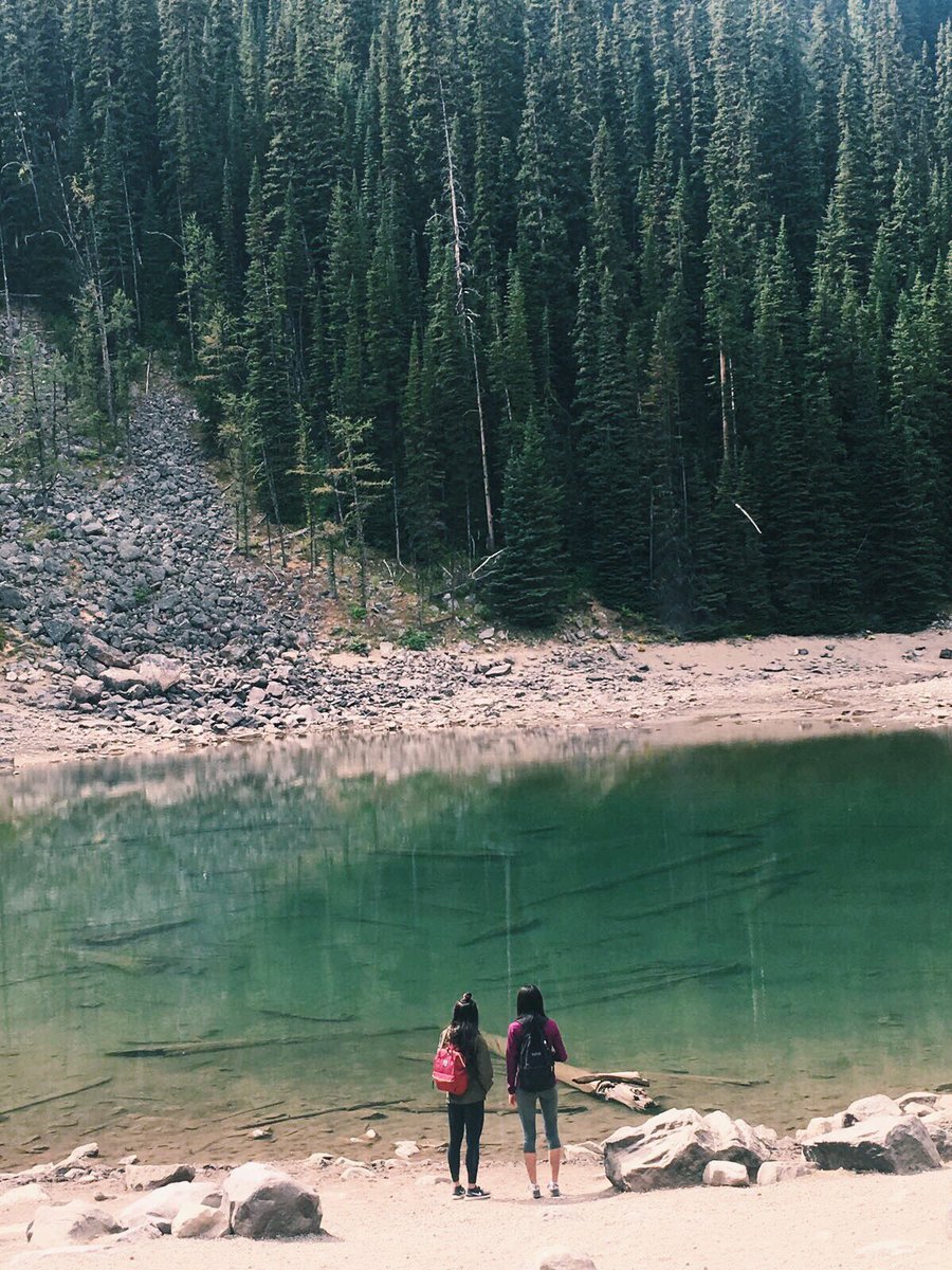 lknv_'s tweet photo. "Let's go hiking" "ok" "lets go to Calgary to hike" "ok" .... lmao that's basically how our trip to Calgary came about 😂 (pt 1) https://t.co/kyUaVvnaWt
