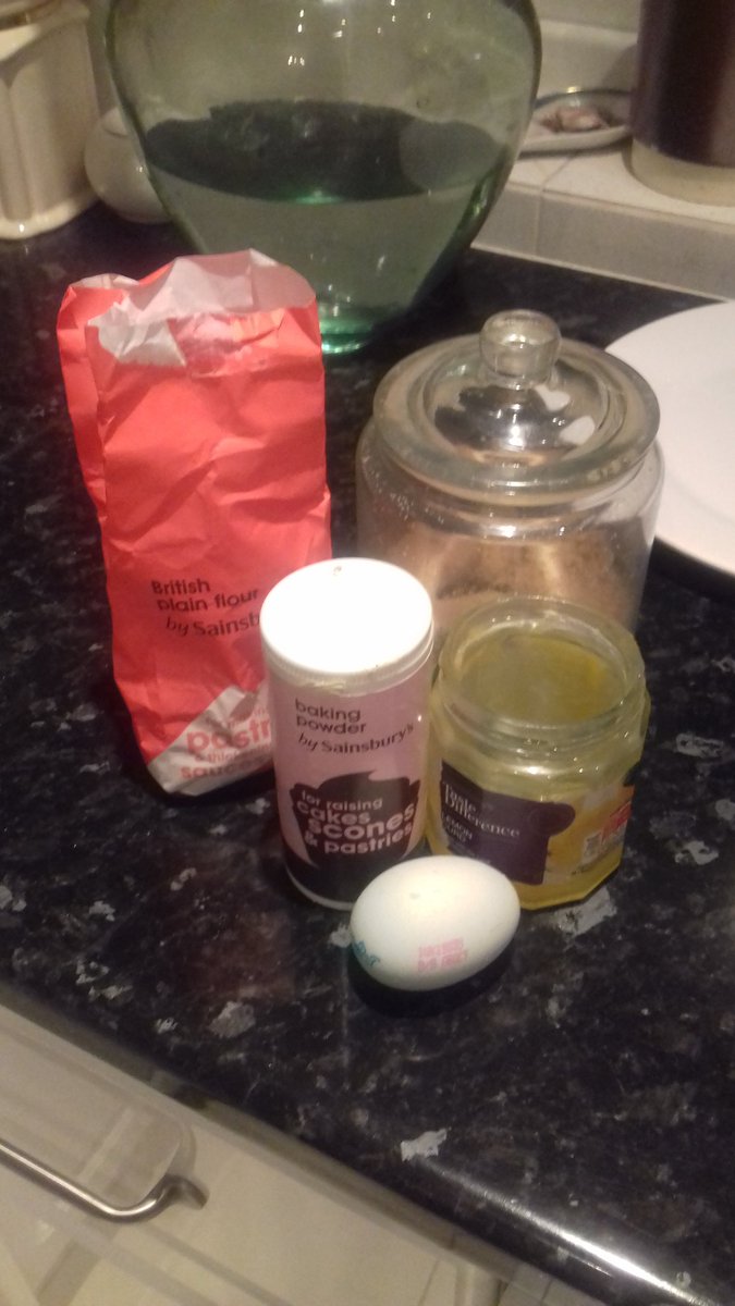 jemmabondc's tweet image. Just made a lemon curd microwave sponge whilst watching #GBBO. Thanks @sainsburys. Sorry, it's all for me, ha ha! #PuddingWeek