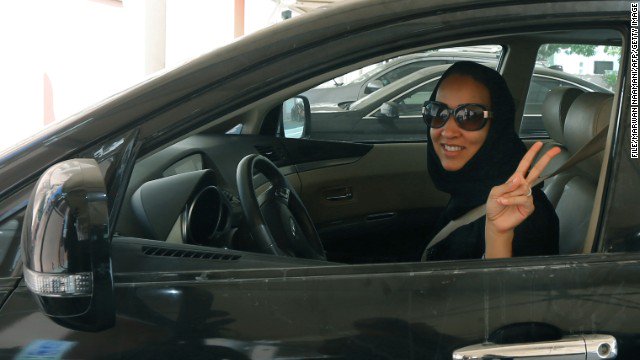 cnnbrk's tweet image. Saudi Arabia says women will be allowed to drive cnn.it/2fPZCTI