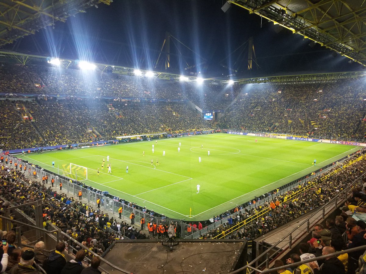 Ian_Gooldy's tweet photo. Borussia Dortmund v Real Madrid... in person, Real is NO JOKE @SIGNALIDUNAPARK #BorRea https://t.co/CZ7T7wQPYT