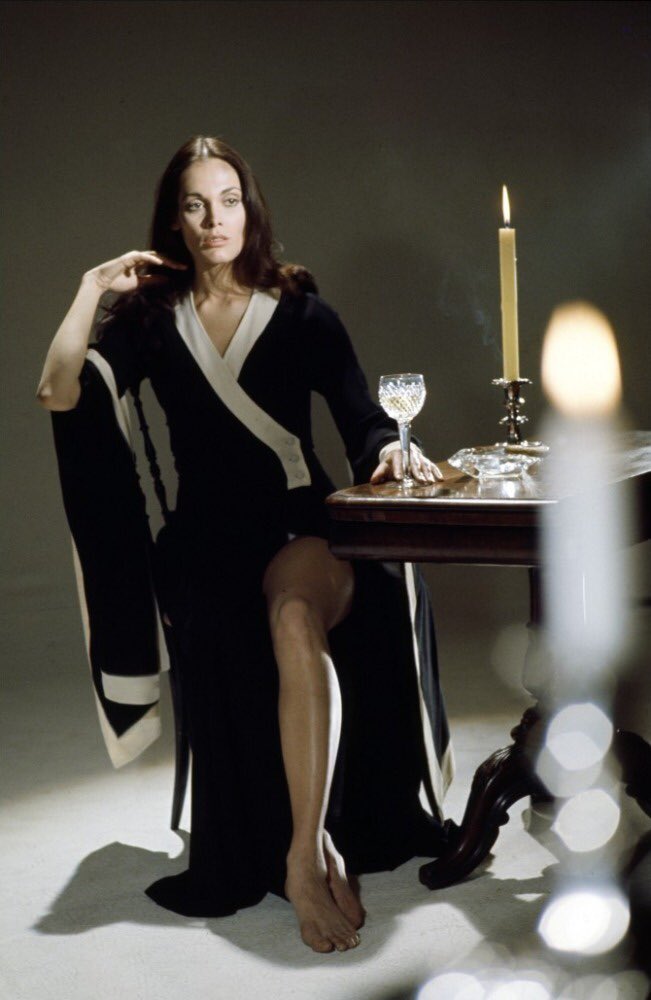 Happy birthday Martine Beswick - if you ve not yet seen Dr Jekyll & Sister Hyde DO SO IMMEDIATELY 