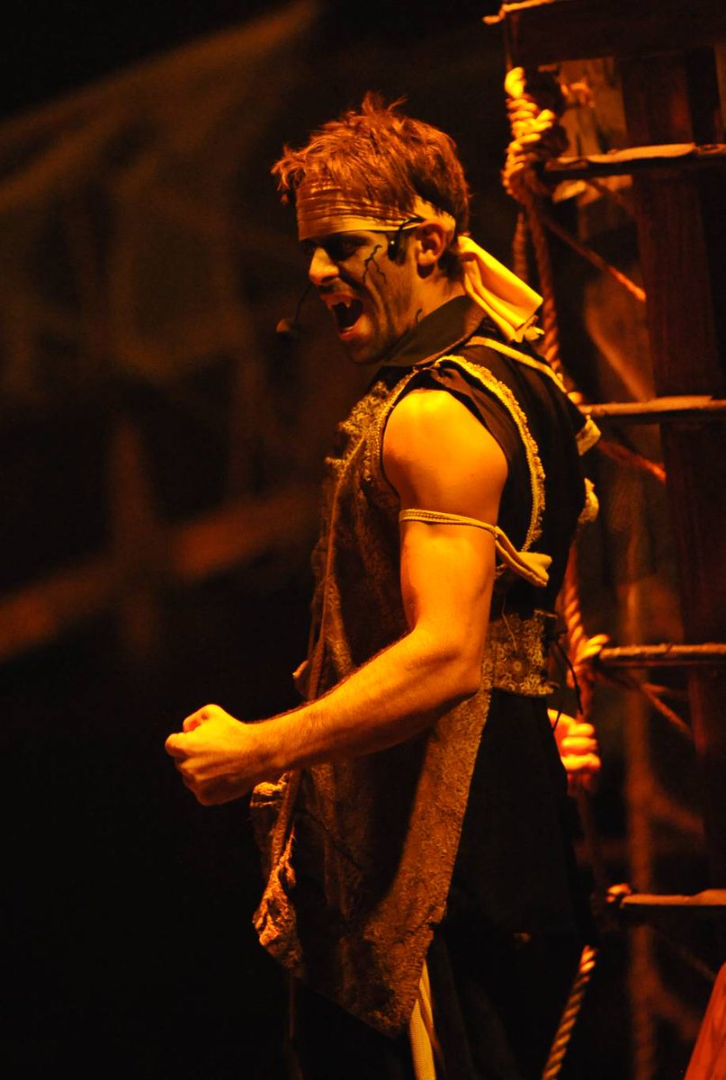 Get hyped! Vampirates starts Saturday with our Masquerade Ball! ow.ly/p4Fn30fr6fC