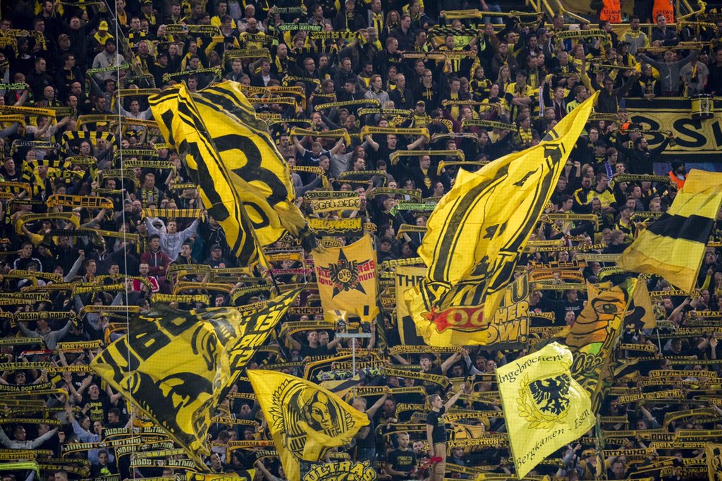 BVB's tweet photo. 👏 One more thing: DANKE! // THANK YOU! #bvbrma 1-3 https://t.co/Jukm0U92Gg