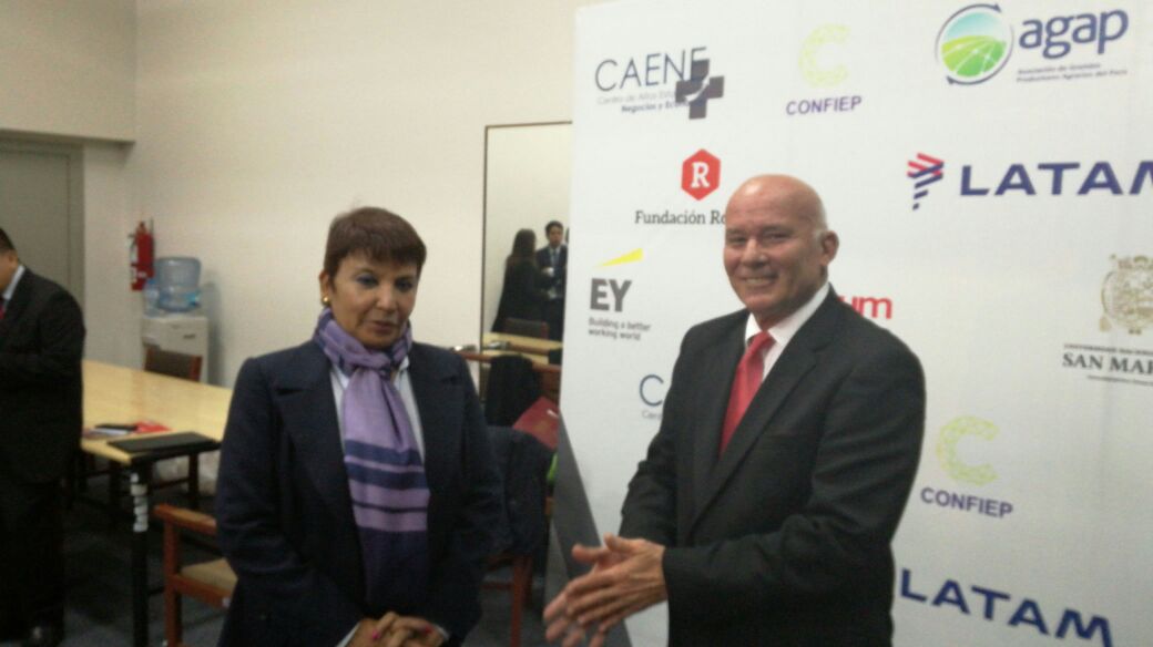 UNMSM_'s tweet photo. @CAENE_ELE
Vicerrectora recibe al ministro de Comercio Exterior y Turismo, Eduardo Ferreyros, en el marco del III #ELE17. https://t.co/8KwfTxyOHD