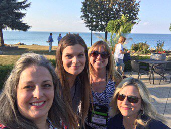 Kesbug's tweet photo. Great start to dinner - lovely evening &amp; new friends! #msdo2017 https://t.co/HdAcz2HcJl