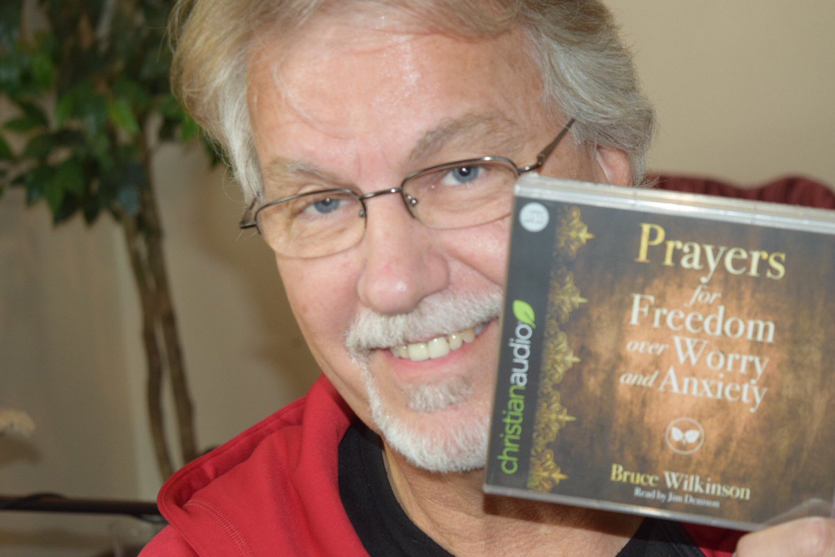 JimDenisonVoice's tweet photo. @christianaudio so kind to send CD copies of latest book I narrated for them; @Bruce_Wilkinson, https://t.co/41MsUGlHZf , useful/practical https://t.co/P88YMNyMmi