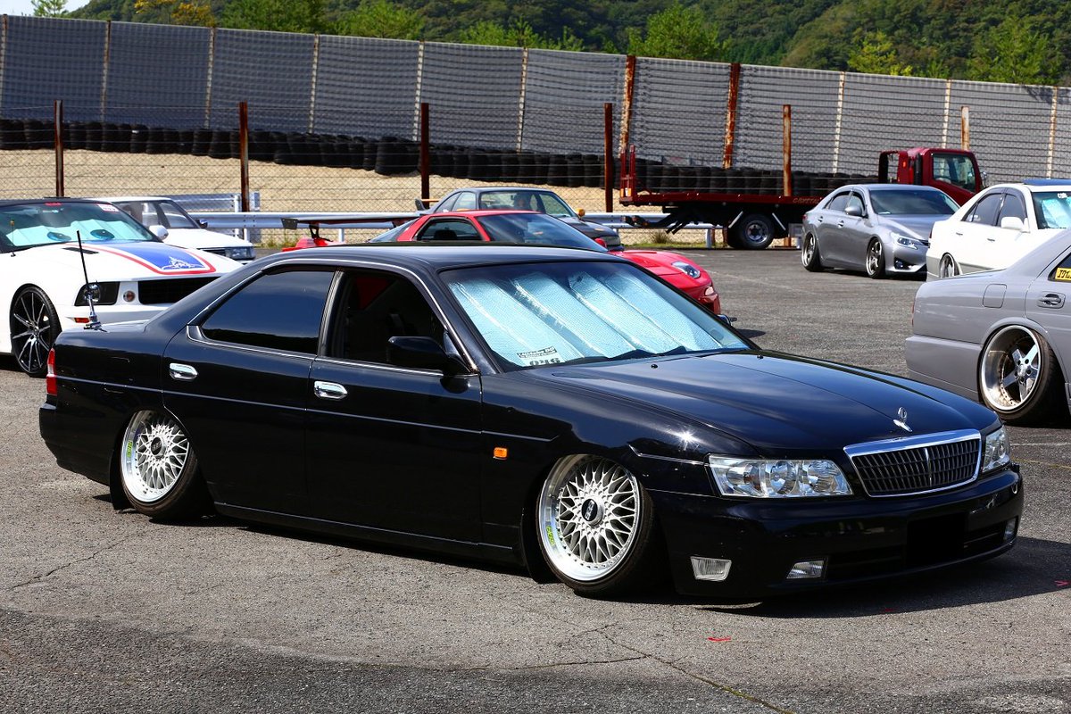 crown200owner's tweet photo. #LiiMake DD https://t.co/MI8aIGWmRa