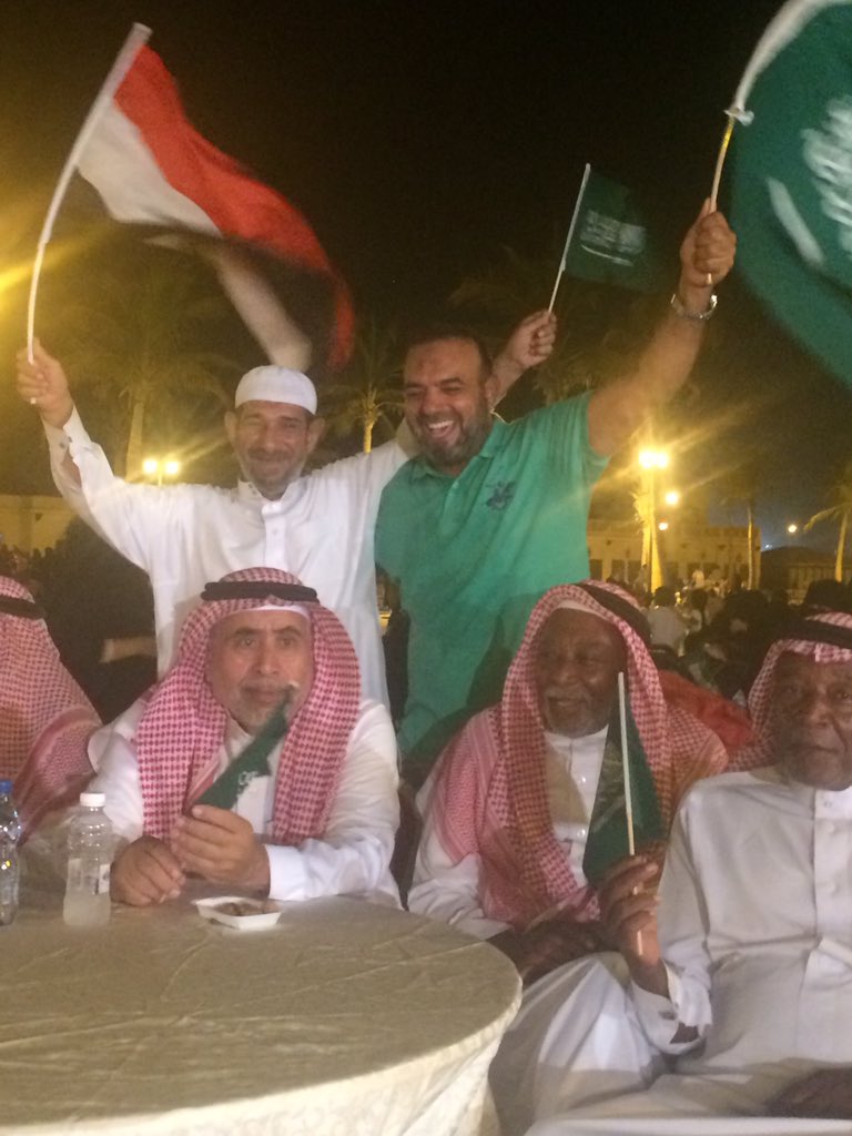 <a href="/aboalrawe_a/">عبدالله المطرفي</a> <a href="/KingSalman/">سلمان بن عبدالعزيز</a> حقيقة فعلا❣️
الوطنيون و العروبيون و القوميون أكثر ولاءا و أنتماءا لأوطانهم العربية. ربي يحفظهم