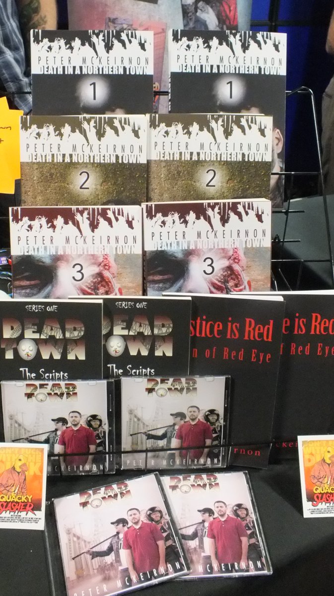 KevinStout9's tweet photo. Attracting a crowd @ComicConChester The guys from @SlumberjackEnt #Deadtown #QuackySlasher #horror #comedy #zombie #Runcorn @PeterMckeirnon https://t.co/pYuThfnMQH