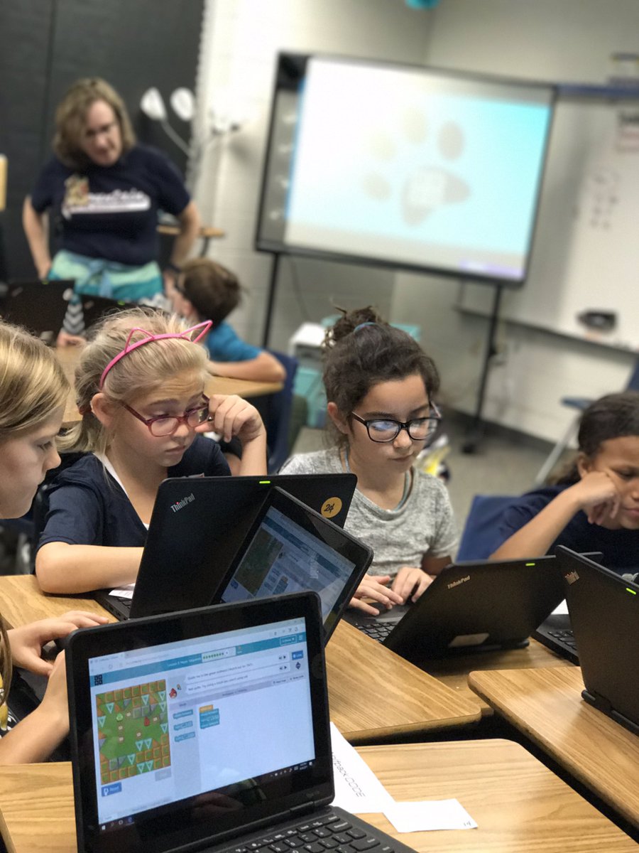 KreinhopCoding's tweet image. Record turnout &amp;amp; strong start for our #WolfpackCODE! 🐾💻 #Coding #Promise2Purpose @KreinhopKISD #KhopP2P
