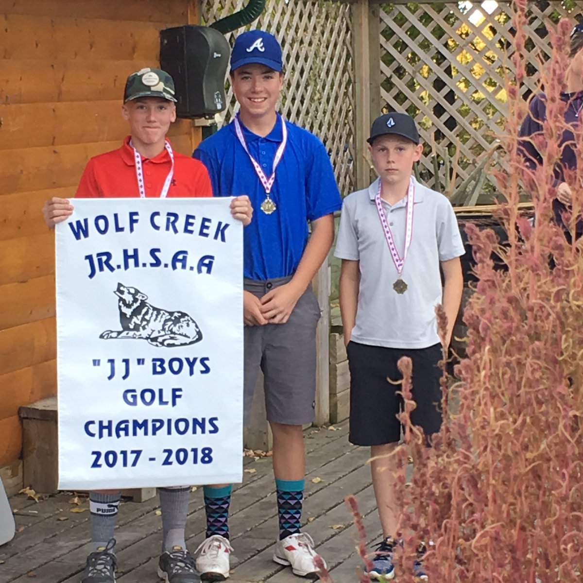 IronRidgeJr's tweet photo. Congrats to the @IronRidgeJr  #irjcstorm golfers!!! #champs #golfislife https://t.co/xJkpPJbn3z