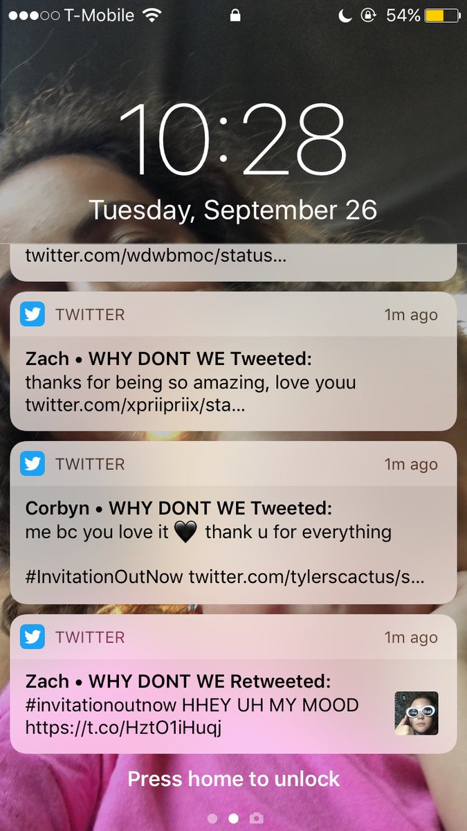GergesEmma's tweet photo. my favorite kinds of notifs :') #IntitationEP #IntitationOutNow ❤️ so proud!! https://t.co/njJBcD4pEt