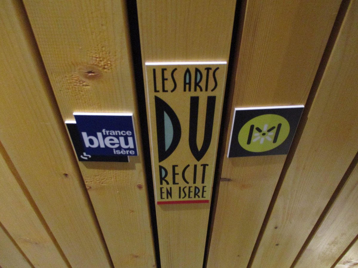 Michel-Jean LAVEAUD (@jeanjacqueries) on Twitter photo @rencontresarles <a href="/VilledeValence/">Valence</a> <a href="/chateauxdrome/">Châteaux de la Drôme</a> <a href="/ConnectGares/">SNCF Gares & Connexions</a> <a href="/ViaRhona/">ViaRhôna</a> <a href="/altercarto/">Altercarto - Les Mondes de la Terre</a> @Canope_26 <a href="/MCPietragalla/">Pietragalla</a> <a href="/GarciaDInrap/">Dominique Garcia</a> <a href="/LeCNL/">CNL - Centre national du livre</a> Post @rencontresarles :-) <a href="/IlFautAllerVoir/">Rendez-vous International du Carnet de Voyage</a> <:-) ceramac.univ-bpclermont.fr/article101.html Ateliers hybrides issus d'Atelier du photographe & @artsdurecit38. @rencontresarles <a href="/VilledeValence/">Valence</a> <a href="/chateauxdrome/">Châteaux de la Drôme</a> <a href="/ConnectGares/">SNCF Gares & Connexions</a> <a href="/ViaRhona/">ViaRhôna</a> <a href="/altercarto/">Altercarto - Les Mondes de la Terre</a> @Canope_26 <a href="/MCPietragalla/">Pietragalla</a> <a href="/GarciaDInrap/">Dominique Garcia</a> <a href="/LeCNL/">CNL - Centre national du livre</a> Post @rencontresarles :-) <a href="/IlFautAllerVoir/">Rendez-vous International du Carnet de Voyage</a> <:-) ceramac.univ-bpclermont.fr/article101.html Ateliers hybrides issus d'Atelier du photographe & @artsdurecit38.