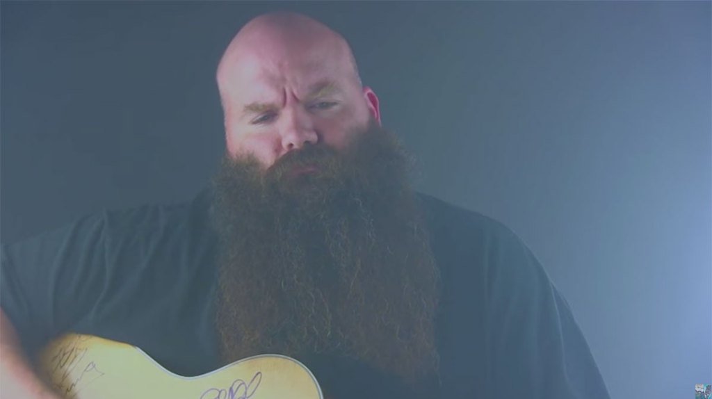 holyfawkdotcom's tweet image. This is how Ice Ice Baby should sound! holyfawk.com/2017/09/how-ic…