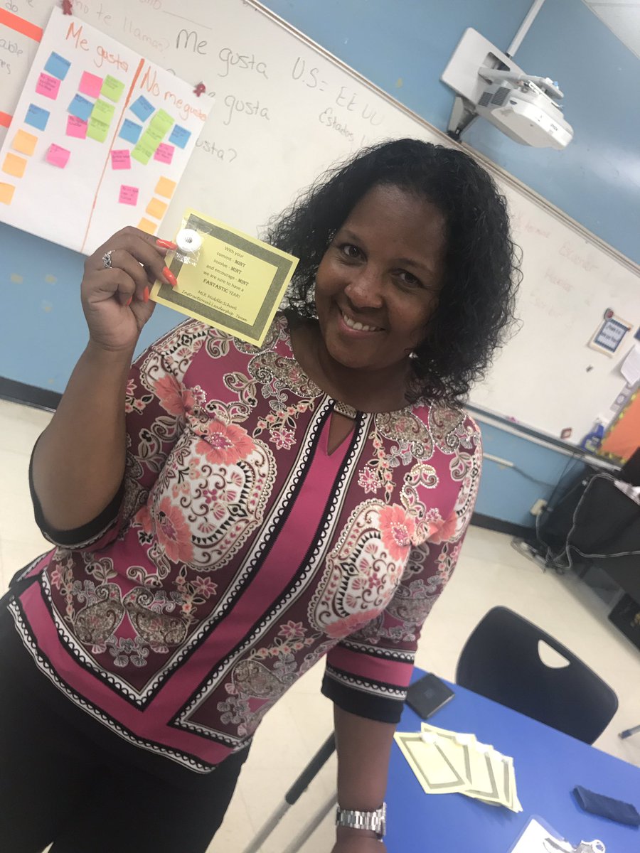 jackiephilhower's tweet photo. More from back to school night #mlkmiddleschool @Asbury_ParkSD @APSuperREP @skgray1 @svelaz79 @Gerbs10 @ZDelOrbe @SherieLove4 https://t.co/aCDAR10Kig
