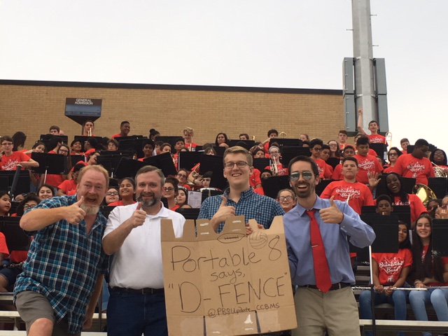 RiggLEAD's tweet photo. Hanging out at the game! Go Braves Band! And welcome Mr. Krause! #pb8update #portable8hittingtheroad #newtobrandenburg #gosports https://t.co/BMYLYF0G2e