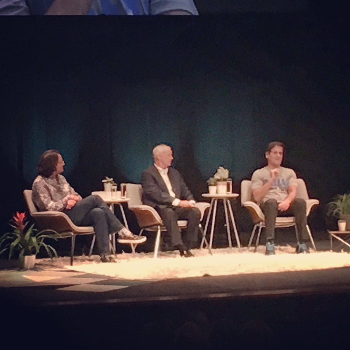 Project5280's tweet image. That is one expensive stage right now 🤑🔥#denstartupweek @ Ellie Caulkins Opera House