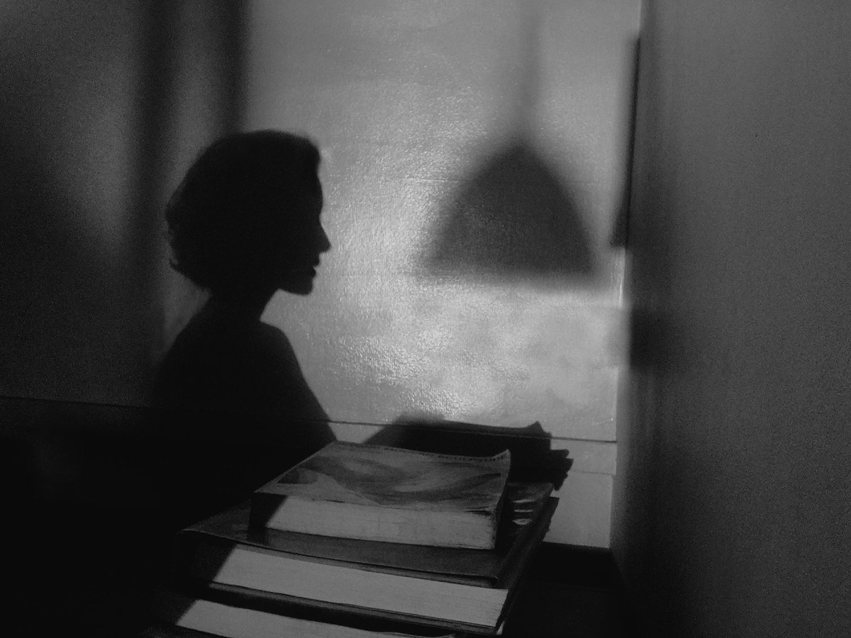 katrinaleeford's tweet photo. Withdrawing room - photographer @katrinaleeford https://t.co/ohEjiQMLrU