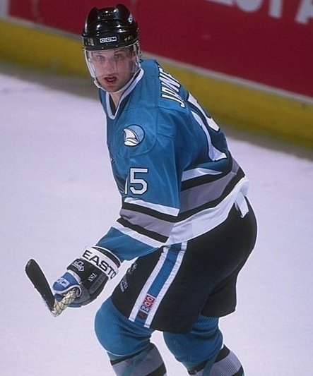 Happy 50th Birthday to alumni forward Craig Janney. 