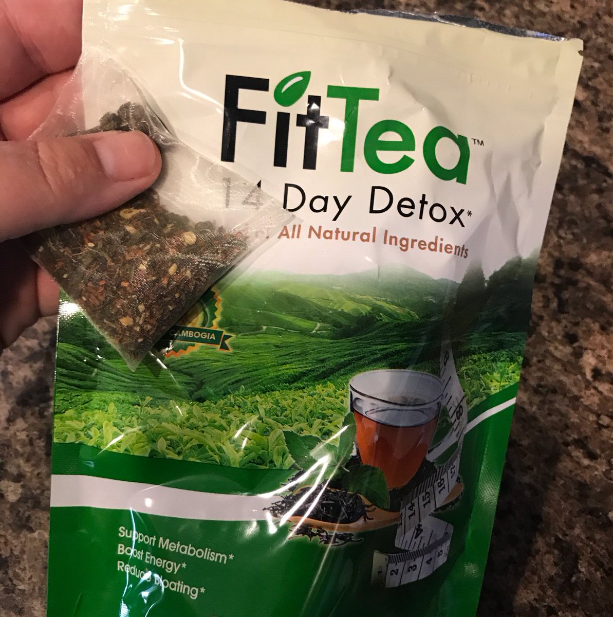 sheryourmemorie's tweet photo. This was so good.  @infuenster @fittea #flourishvoxbox. #myfittea. #complimentary @influenster https://t.co/XSTDVYcWoA