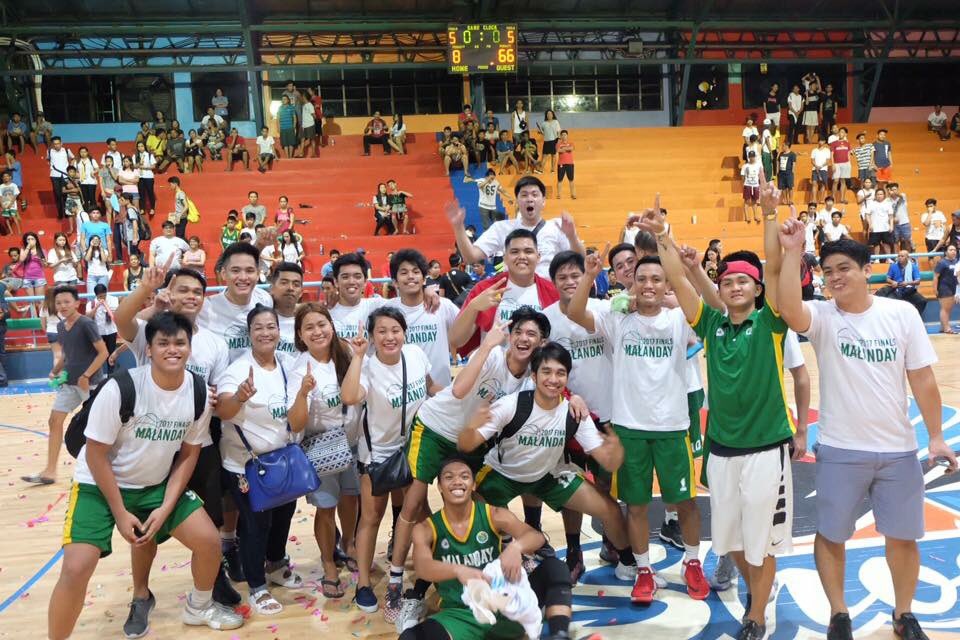 Astraaaaaleigh's tweet photo. 2x Inter barangay champion! π #Malanday #BatmanxRobin https://t.co/bIp1skIaxe