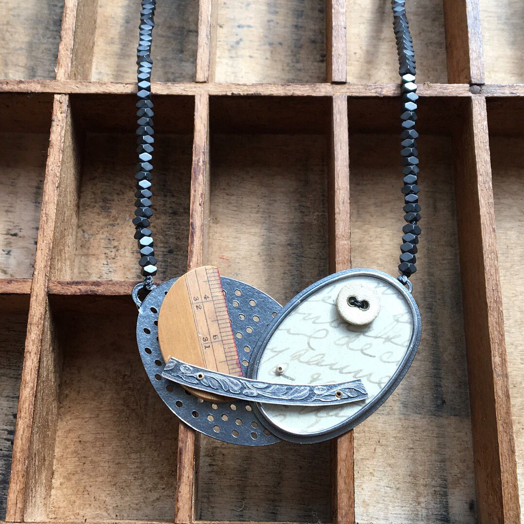 clarehillerby's tweet photo. In my cabinets . . .
I made two of these collage necklaces, so here's the other
#studio20a #upstairs #mcdcmakers https://t.co/2JHwipN3I5