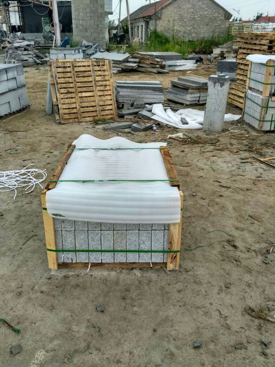 info76071566's tweet photo. silver grey granite palisades, all sides flamed, export to germany. contact us for your project.
export@norwardstone.cn https://t.co/lwVpiGp6q9