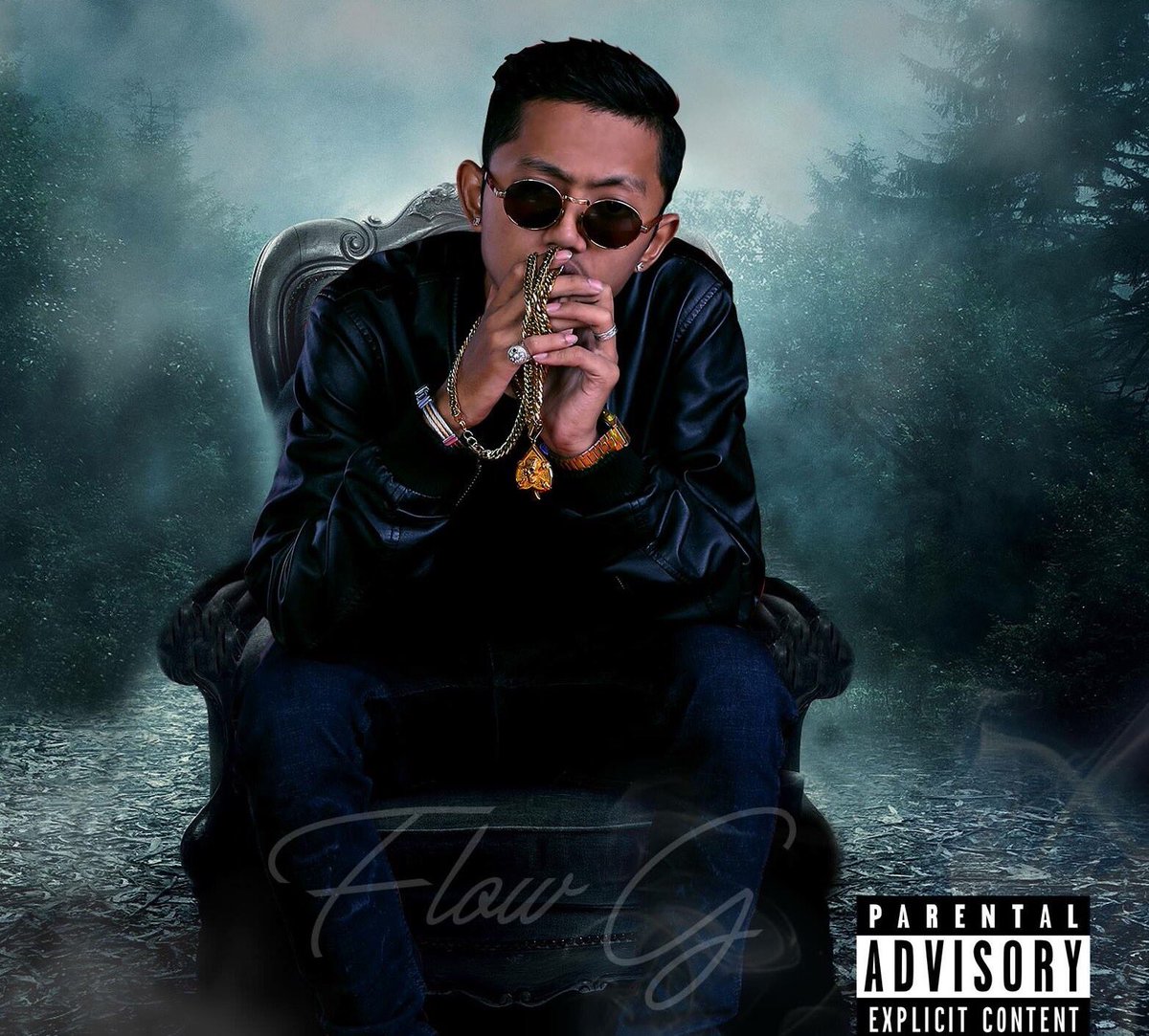 uncleflowgee96's tweet image. Holla 😁