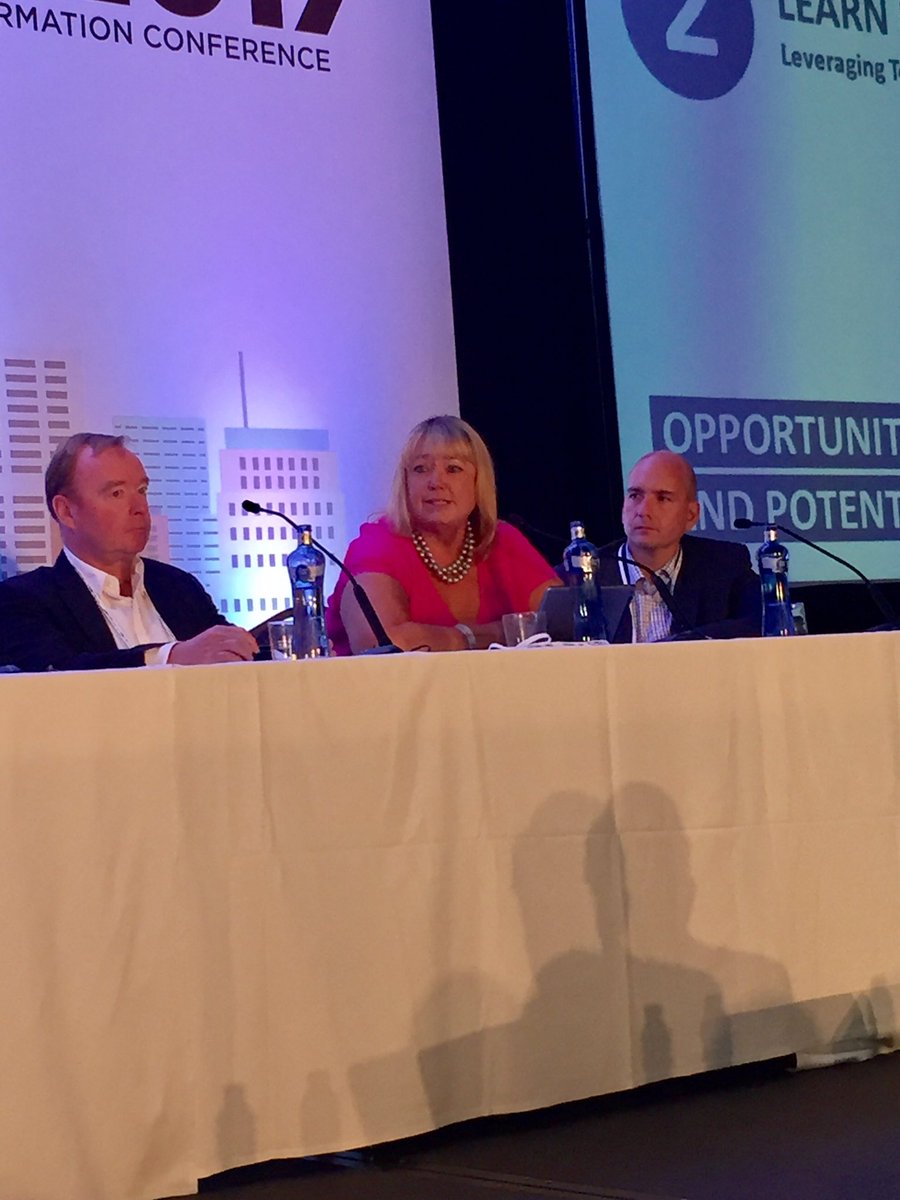 Global_CMO's tweet photo. Customers need to be honest with vendors to say "We really need you to fix this problem at scale, then I will buy it". #WFIC17 #RefData https://t.co/2skHdAS90X