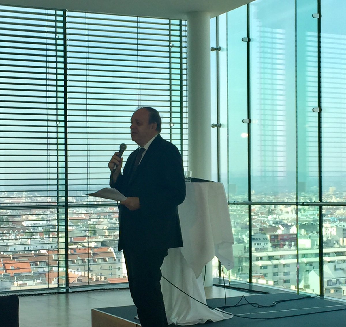 "KEBÖ kann und soll Open Access noch mehr forcieren." Christian Dorninger, BM für Bildung #keboe17 #Erwachsenenbildung #digitalisierung