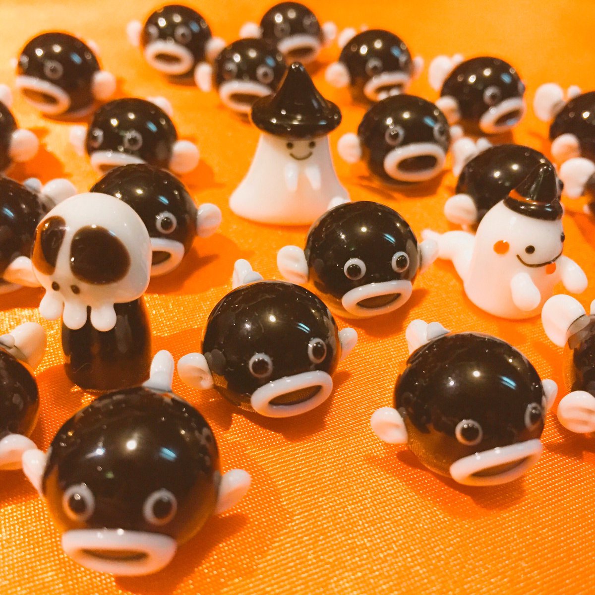 O Xrhsths はこだて明治館 公式 Sto Twitter あれれ ごっこの群れにちがう子まぎれてるよ ガラスごっこちゃん ゴーストくん おばけくん ガイコツくん ハロウィン Halloween はこだて硝子明治館 はこだて明治館 バーナーワーク 函館 O Xrhsths はこだて明治館 公式 Sto Twitter あれれ ごっこの群れにちがう子まぎれてるよ ガラスごっこちゃん ゴーストくん おばけくん ガイコツくん ハロウィン Halloween はこだて硝子明治館 はこだて明治館 バーナーワーク 函館