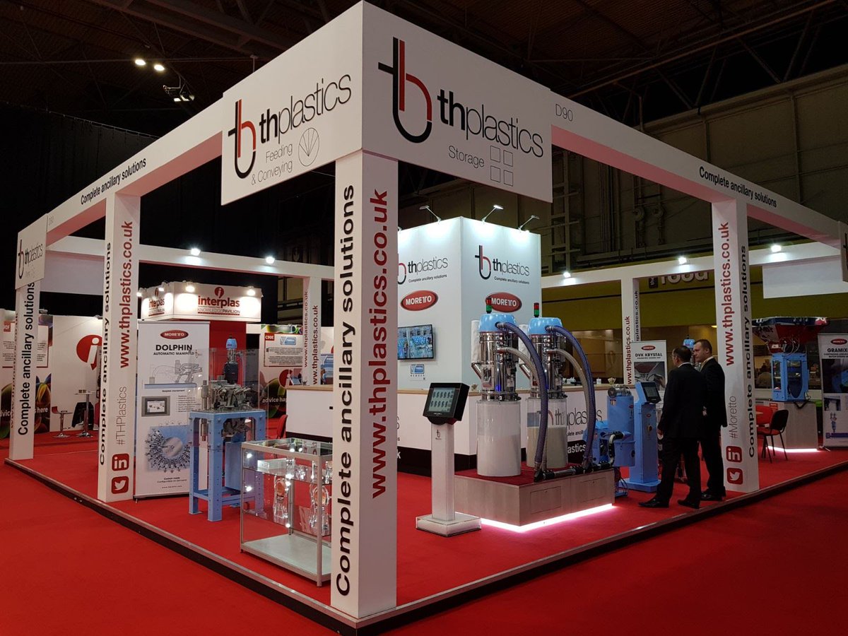 MorettoSpA's tweet image. Second day at #InterplasUK with our local distributor @TH_Plastics!! 
Stand D90- Hall 4, don&apos;t miss a visit   
#moretto #plasticsautomation