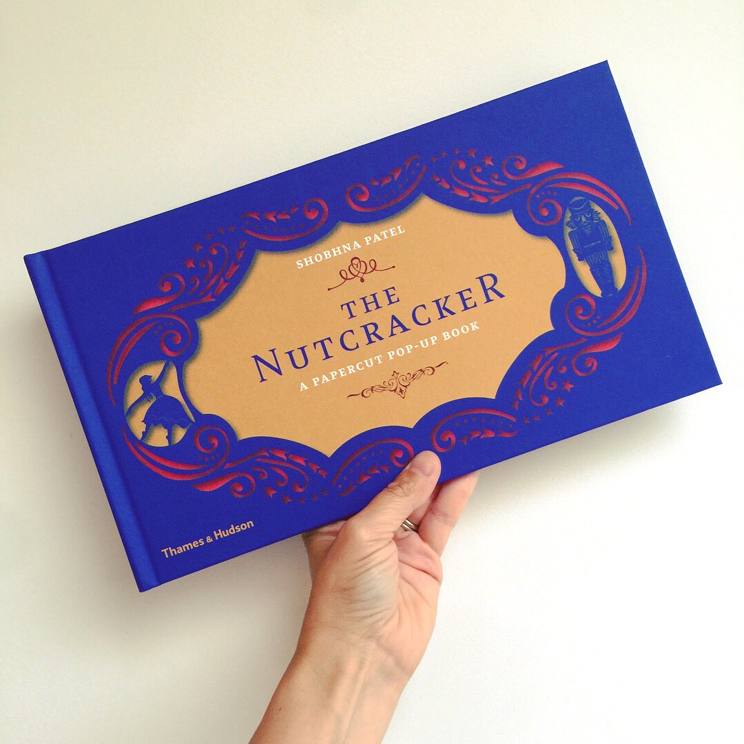 bookgiftblogger's tweet photo. Another exquisitely produced paper cut pop-up book #TheNutcracker by #shobhnapatel @thamesandhudson Just breathtaking https://t.co/gcRduxoOJl
