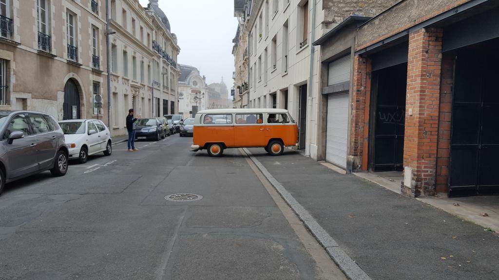 PaulineLoizeau's tweet image. Petite manoeuvre du matin. Le #JobTourGFI reprend la route direction #Niort. @gfi_recrute @gfiinformatique