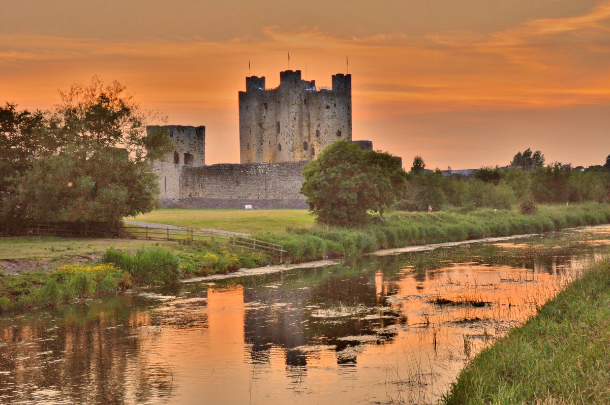 “A tweet a Day” We’re calling members &amp; residents of Trim to tweet using #StayInTrim #BoyneValley &amp; make us the most tweeted town in Europe